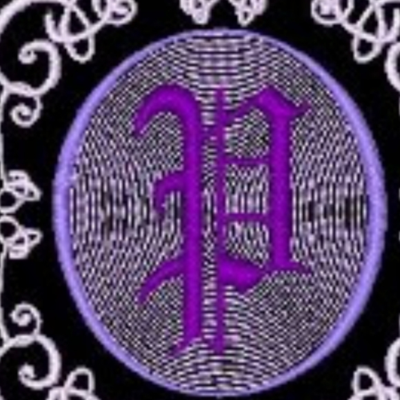 Embroidery Initial - Picture 6 of 6